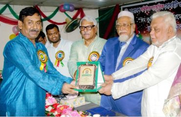 সমাজসেবায় সম্মাননা পদক পেলেন লায়ন মোঃ গনি মিয়া বাবুল সমাজসেবায় সম্মাননা পদক পেলেন লায়ন মোঃ গনি মিয়া বাবুল